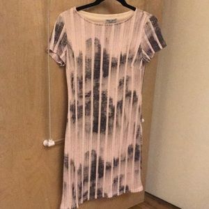 Pink short sleeve dress from Greece